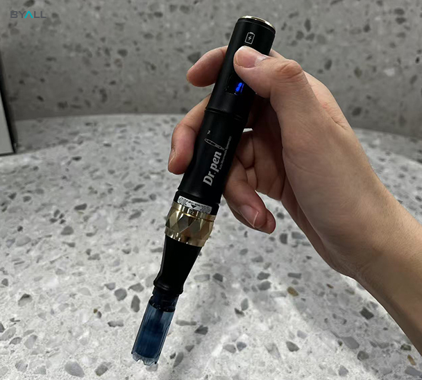 how to use a microneedling pen