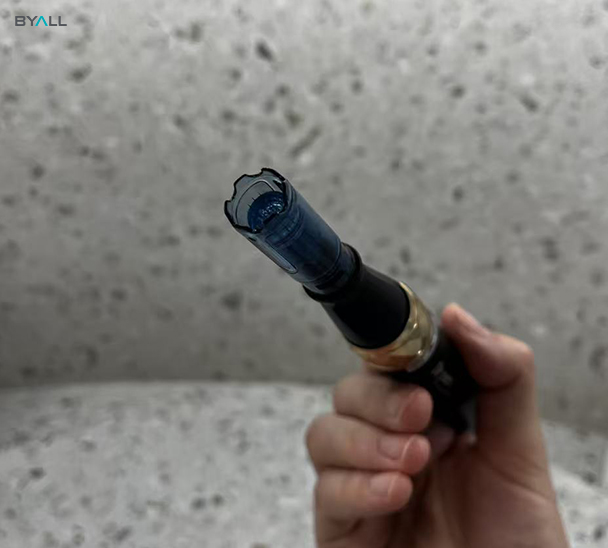 how to use a microneedling pen